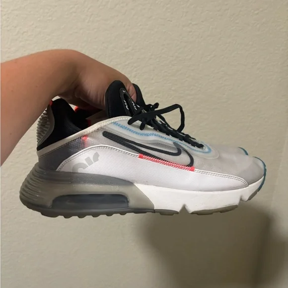 Nike Airmax 2090 - Picture 6 of 10